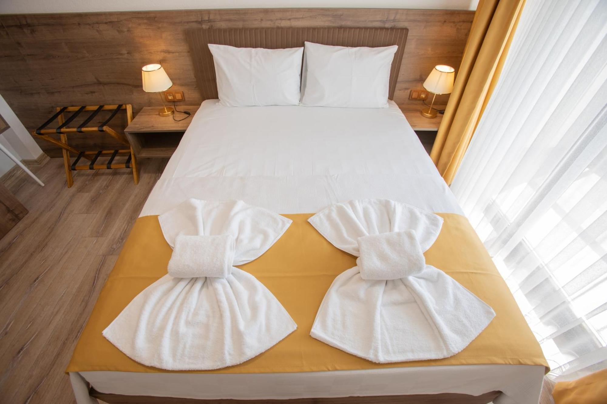 E87 Highway Otel Ören Zewnętrze zdjęcie
