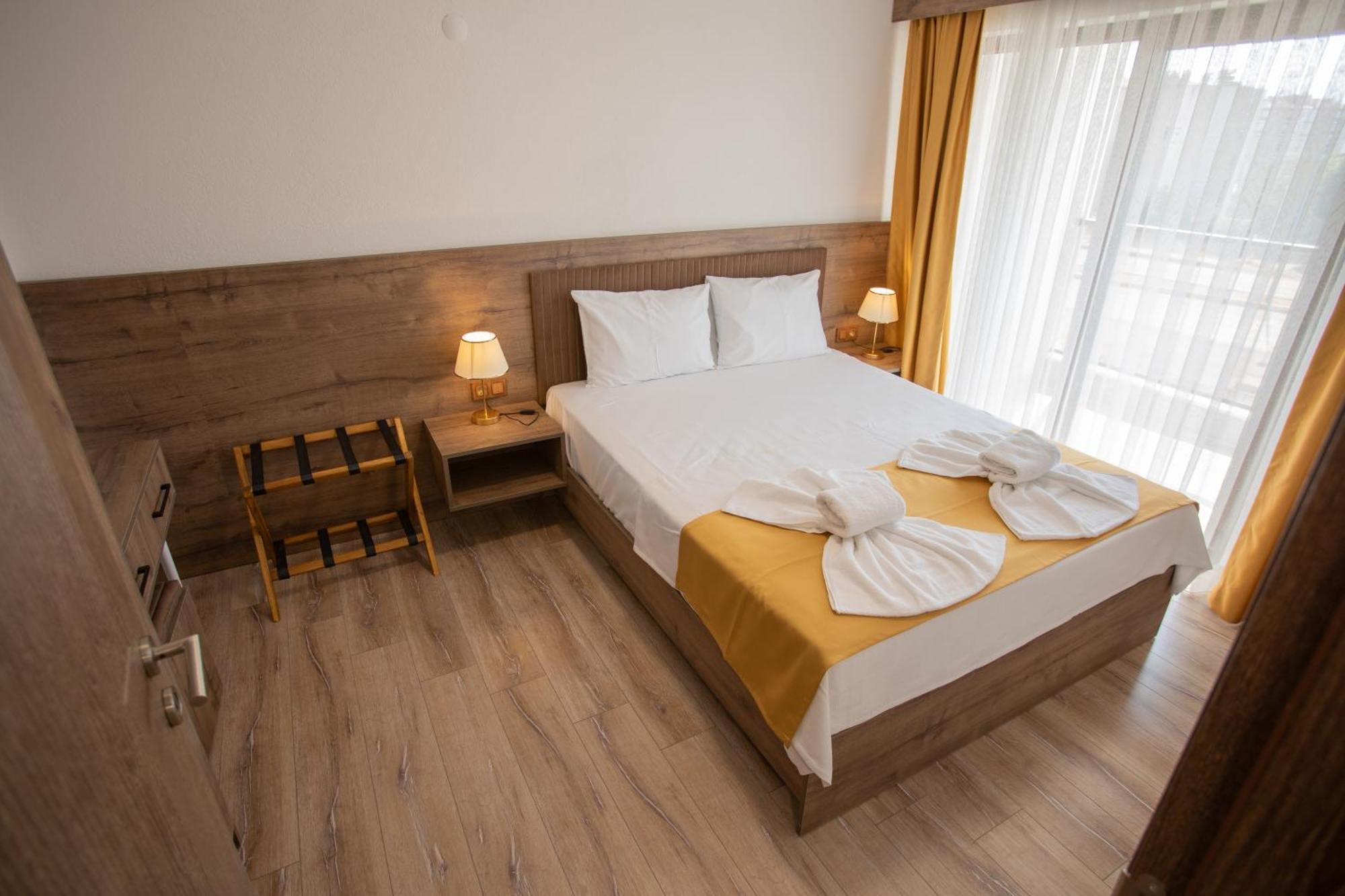 E87 Highway Otel Ören Zewnętrze zdjęcie
