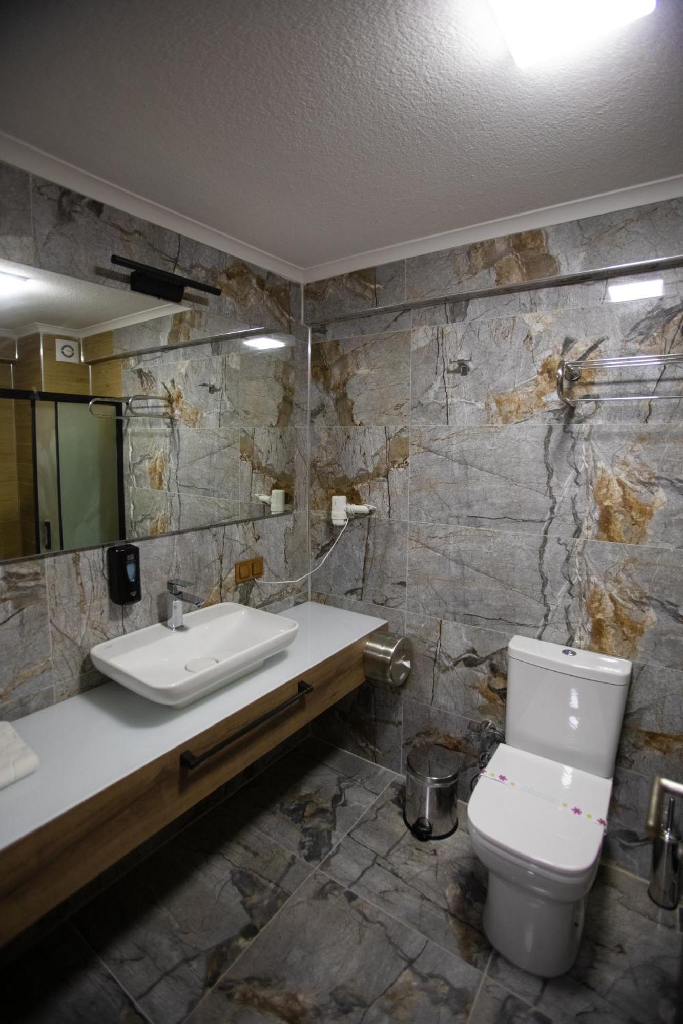 E87 Highway Otel Ören Zewnętrze zdjęcie