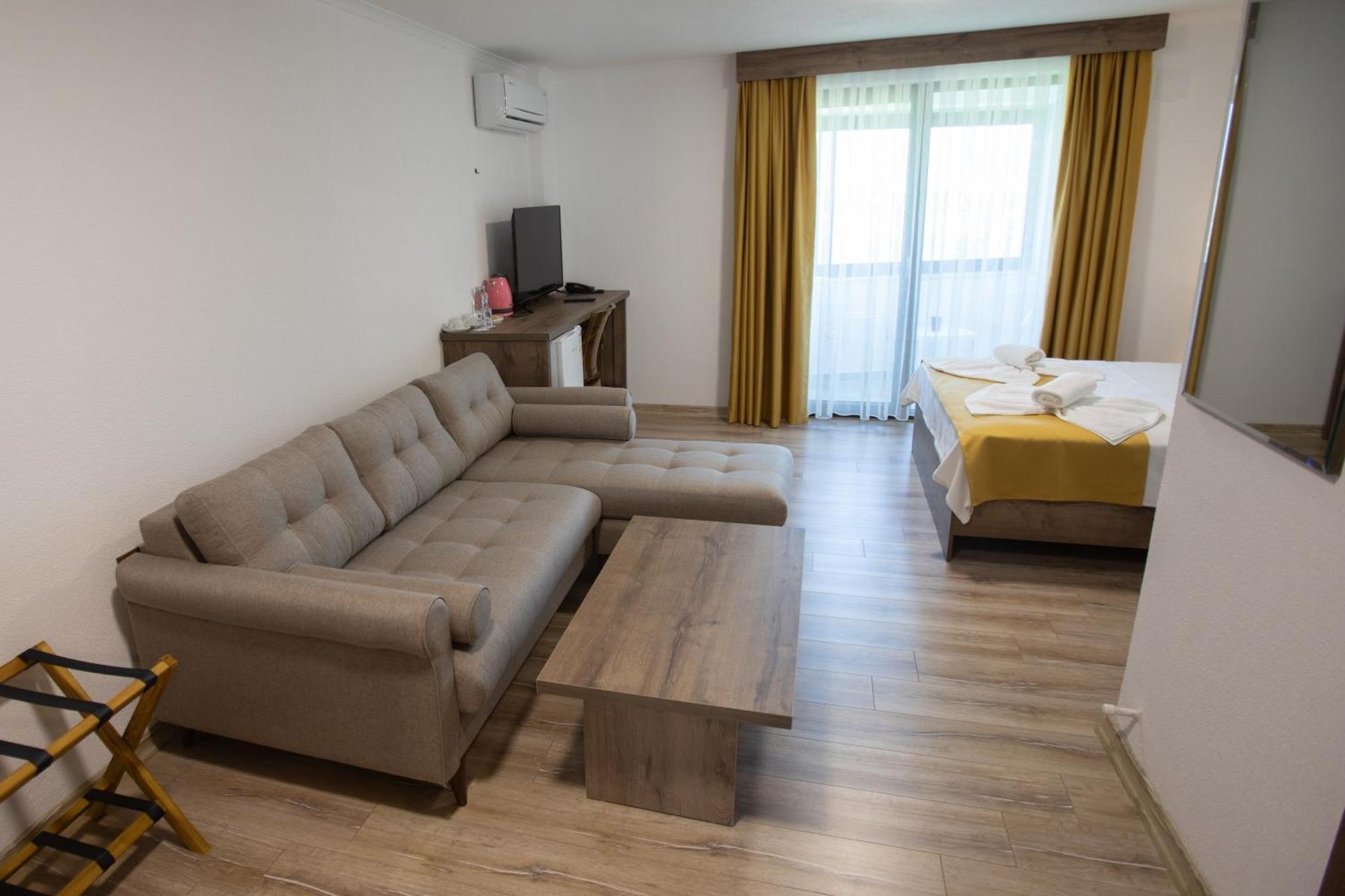 E87 Highway Otel Ören Zewnętrze zdjęcie